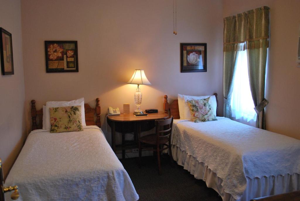 The Inn On Third photo 2