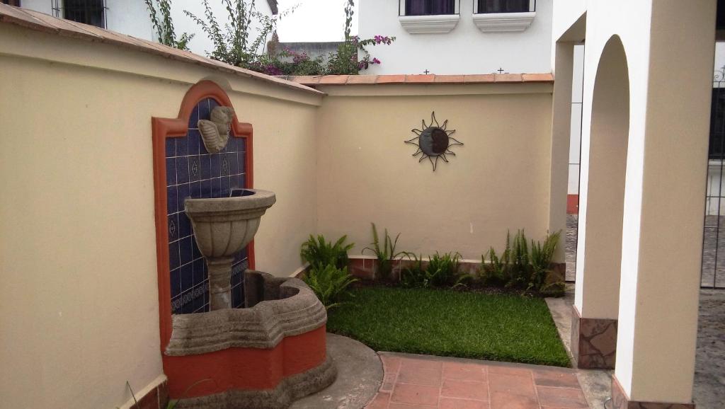 Bella Casa en Antigua Guatemala photo 1
