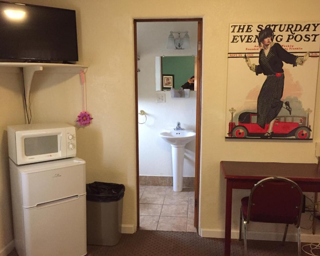 Highland Court Motel photo 4
