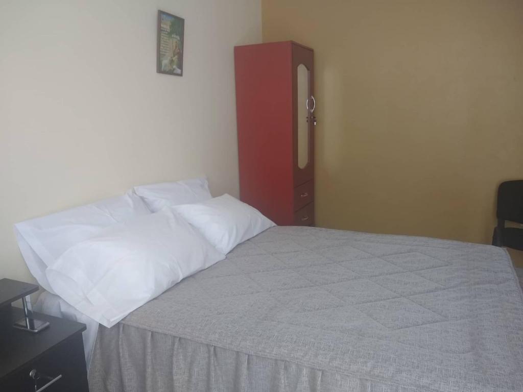 Hospedaje Golden Inn photo 4