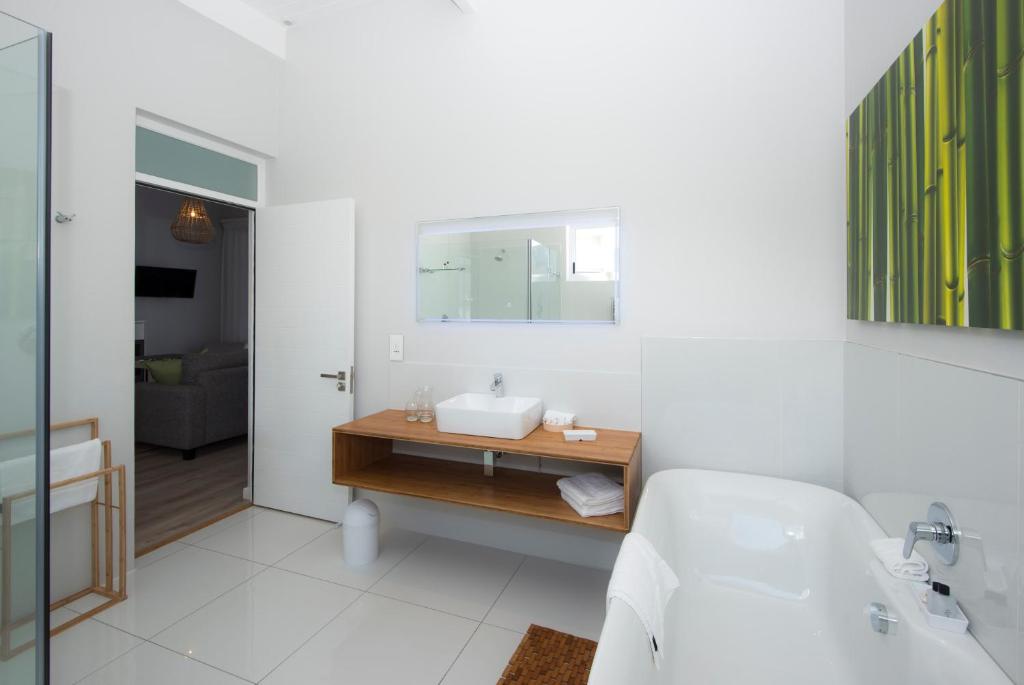 Bamboo Guest House photo 4