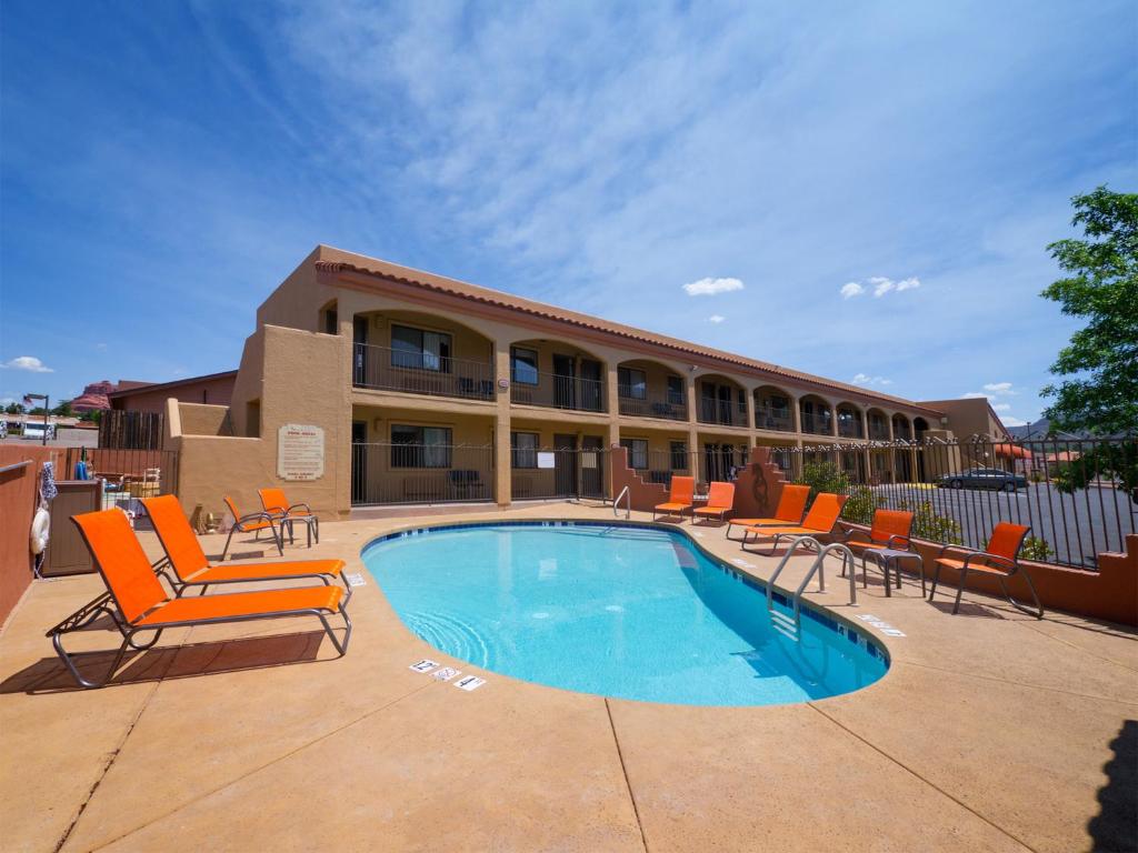 Desert Quail Inn Sedona at Bell Rock image