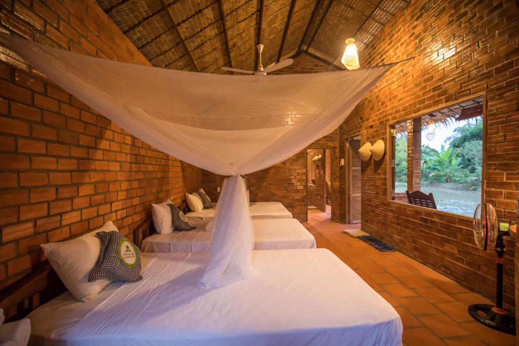 Mekong Rustic Cai Be 