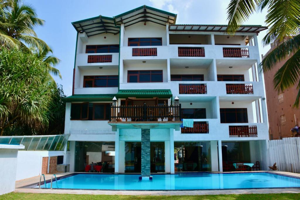 Southern Star Hotel photo 2