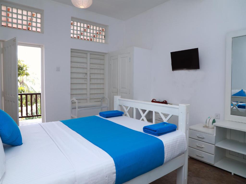 Двухместный (Улучшенный двухместный номер с 1 кроватью и видом на море), Wadiya Guesthouse