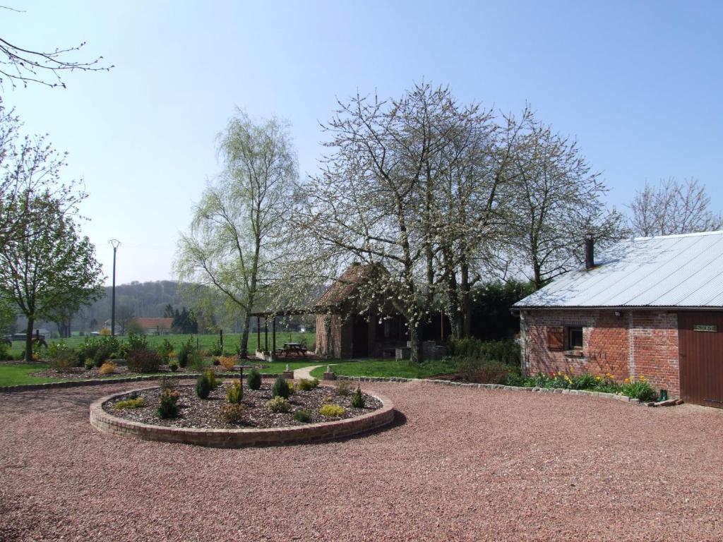 Dupres House, Chavasse Farm, Somme Battlefields photo 3