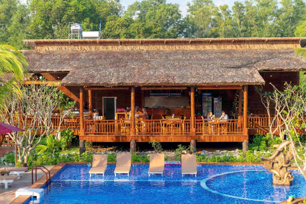 Phu Quoc Bambusa Resort