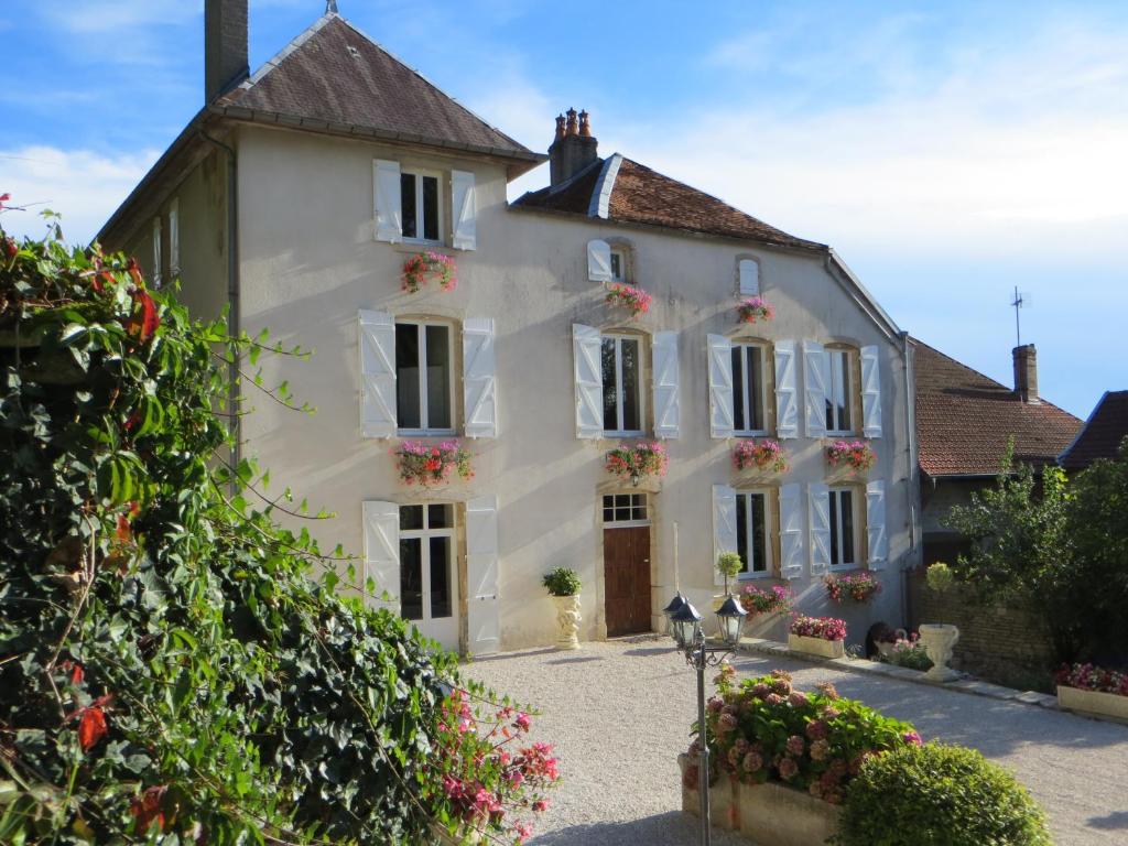 Le Bailli de Montsaugeon photo 1