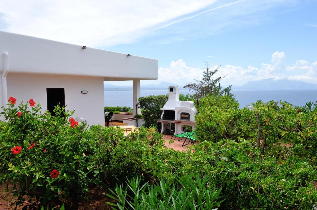 Villa Linda, Exceptional Sea-view photo 3