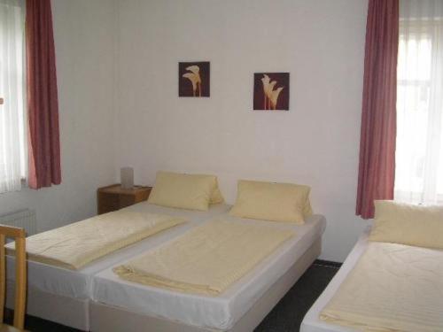 Трехместный (Трехместный номер), Hotel Nassauer Hof