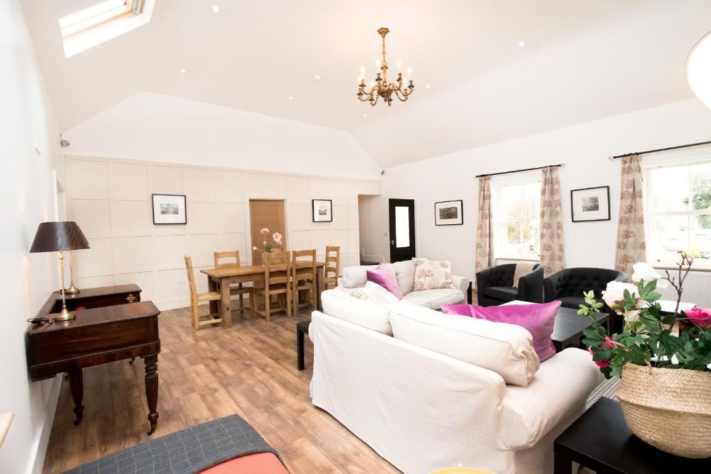 The Wild Farm Cottage photo 3