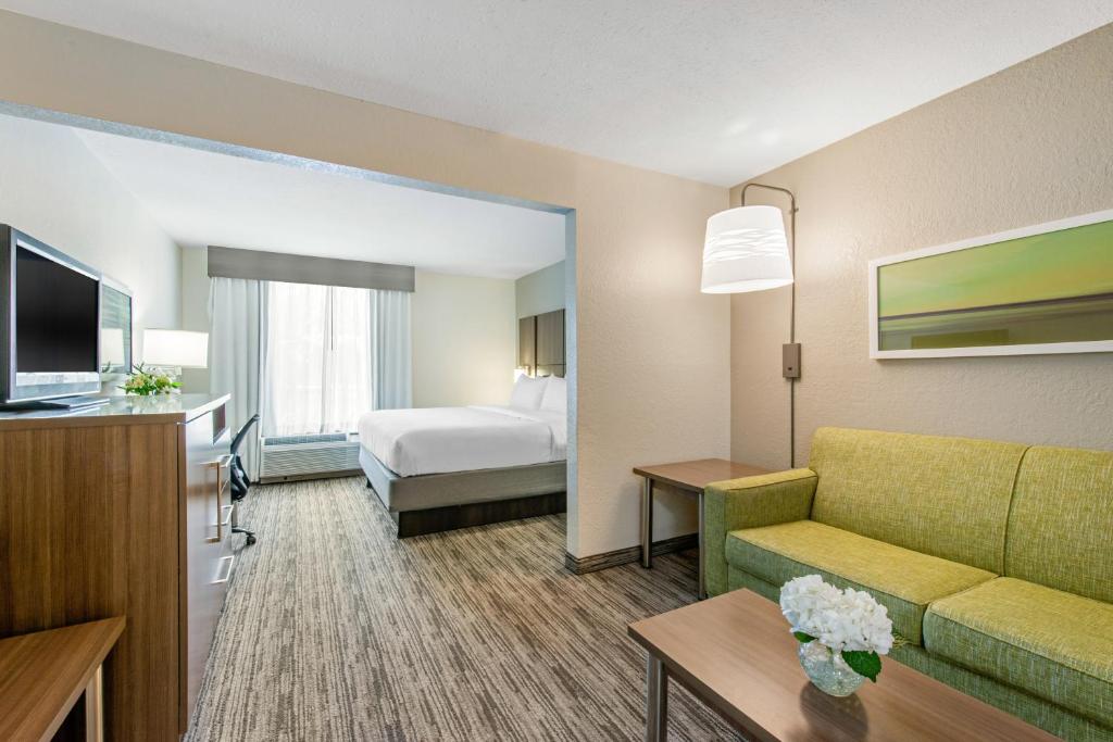 Holiday Inn Melbourne-Viera Conference Ctr, an IHG Hotel photo 3
