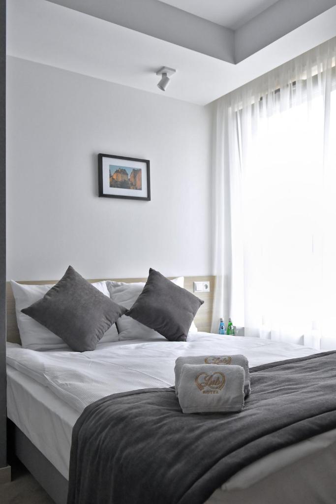 Одноместный (Бюджетный одноместный номер), Lubhotel