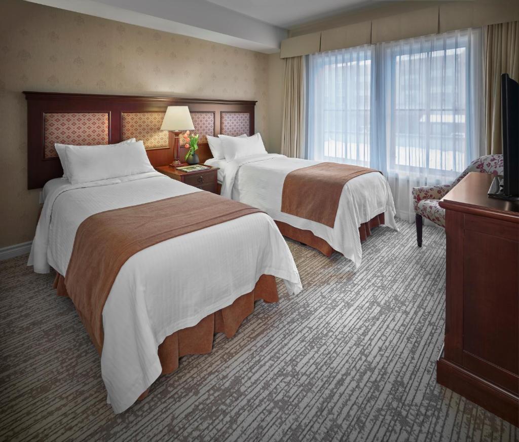Residences at the Sun Peaks Grand photo 1