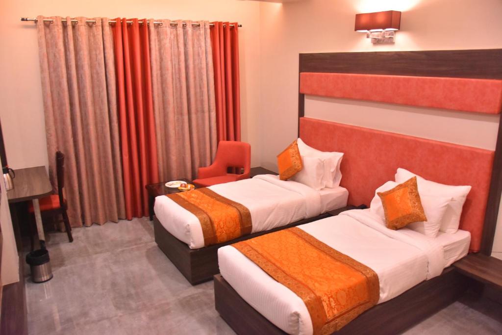 Hotel Abhinav International photo 4