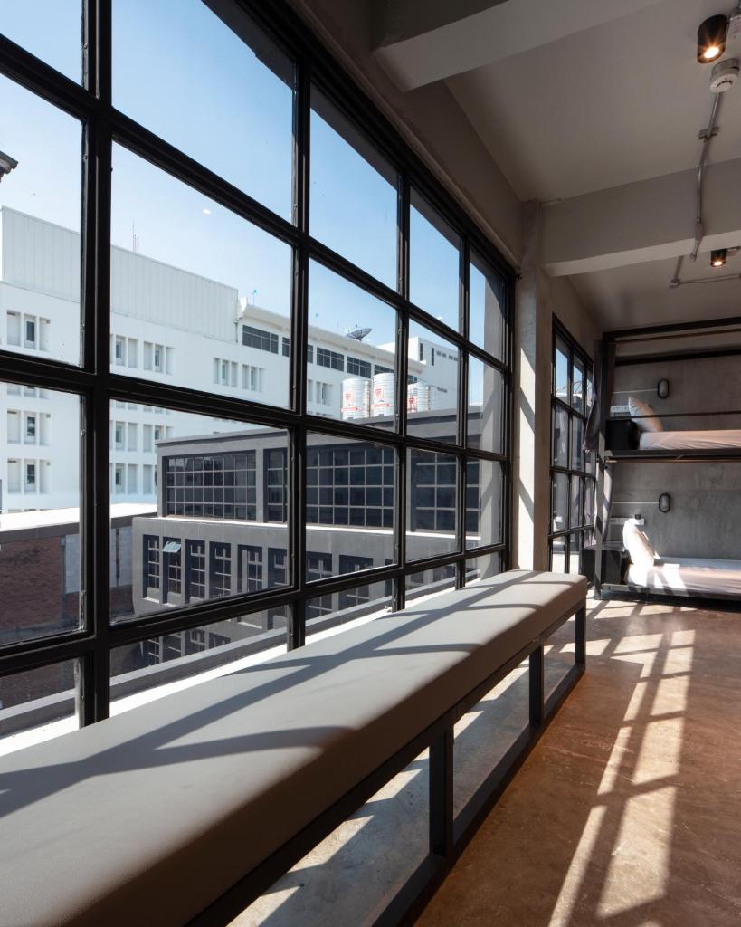 Номер (Кровать в общем 8-местном номере для мужчин и женщин), BED STATION Hostel Khaosan