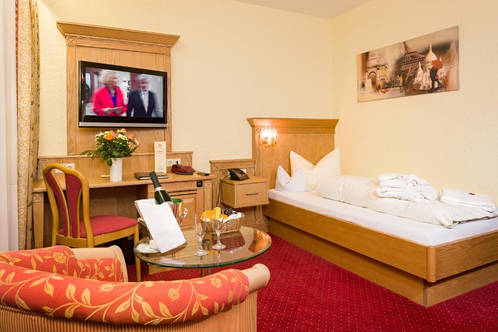 Wellness Privathotel Post an der Therme photo 1
