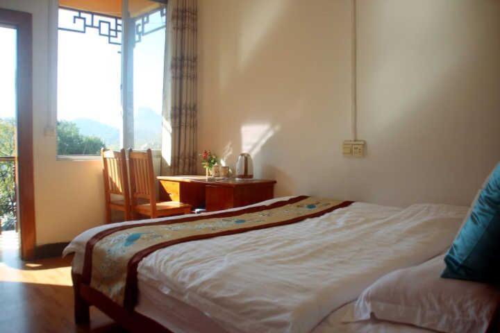 Двухместный (Номер с кроватью размера «queen-size»), Xiangmanlou Hostel