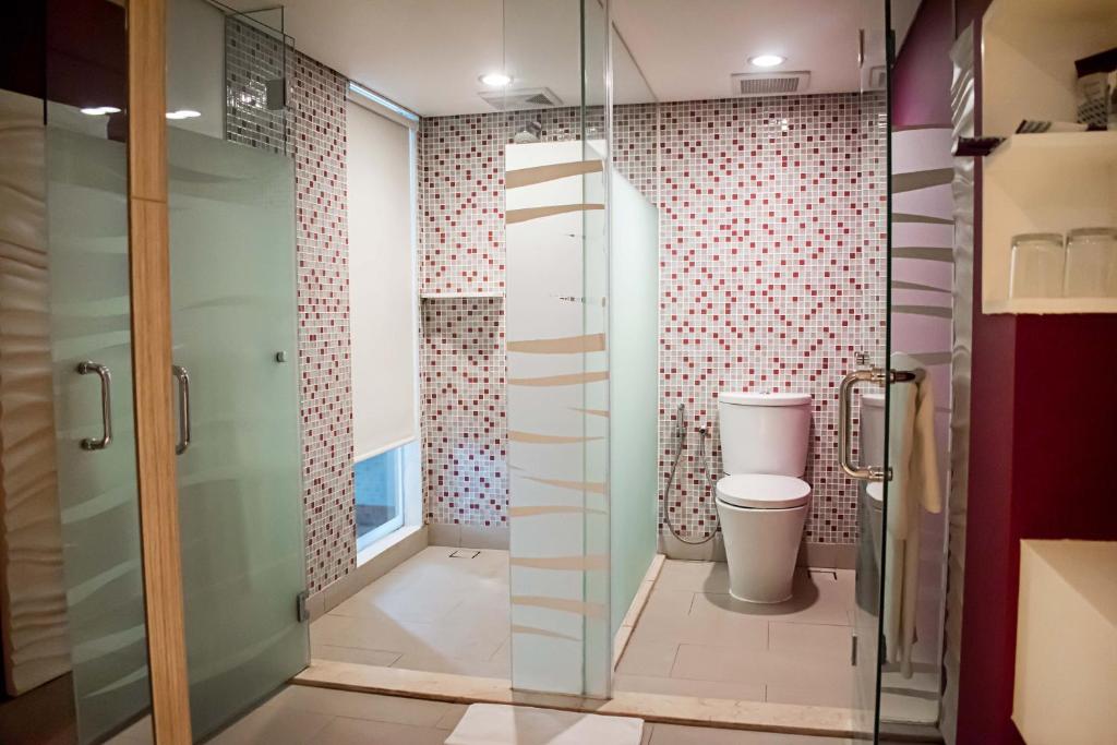 Двухместный (Представительский номер с кроватью размера «king-size»), Mercure Convention Center Ancol