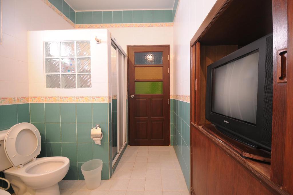 Paradise Inn and Dining photo 4