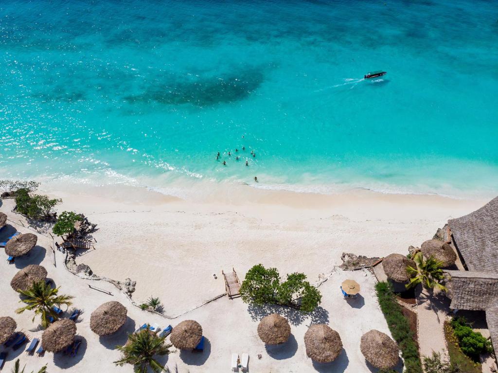 Sandies Baobab Beach Zanzibar photo 2