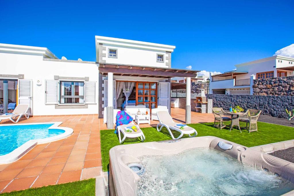 Villa Silvana photo 1