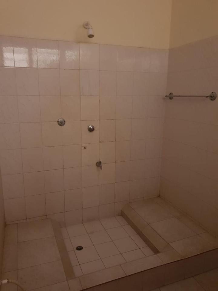 Surahi Restaurant & Guest House photo 2