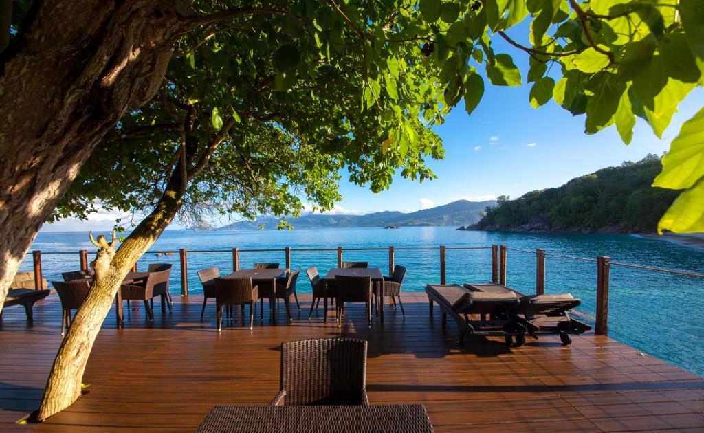Anse Soleil Beachcomber Hotel and Self Catering photo 3