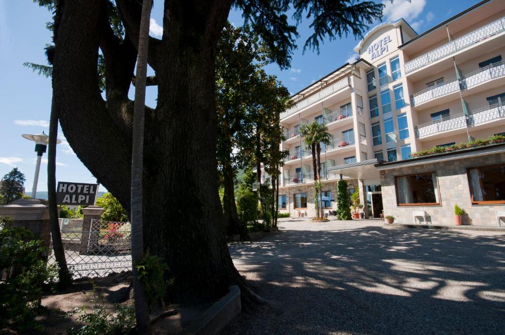 Hotel Alpi photo 1