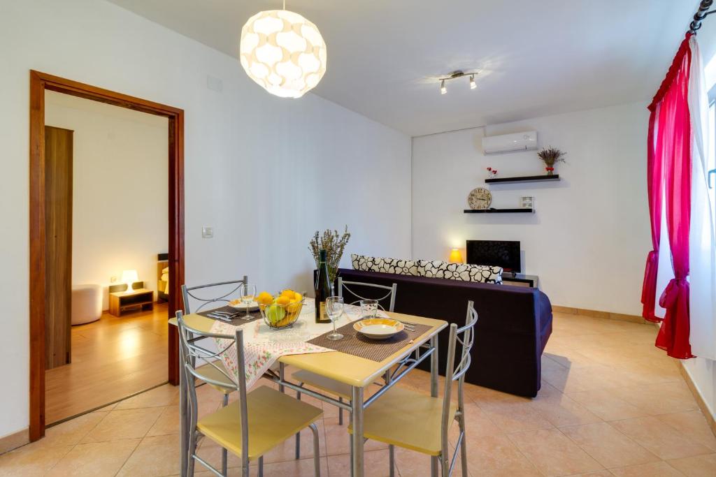 Guesthouse Katica photo 1