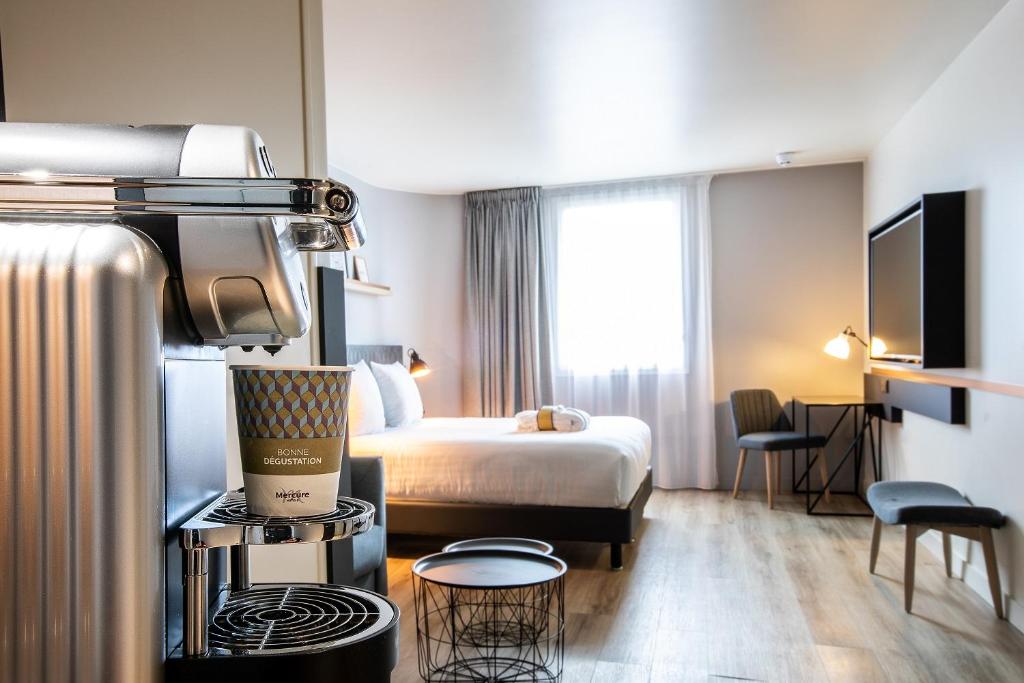 호텔 머큐어 파리 젠빌리에 (Hotel Mercure Paris Gennevilliers) - Thumbnail image