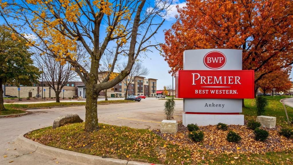 Best Western Premier Ankeny Hotel image