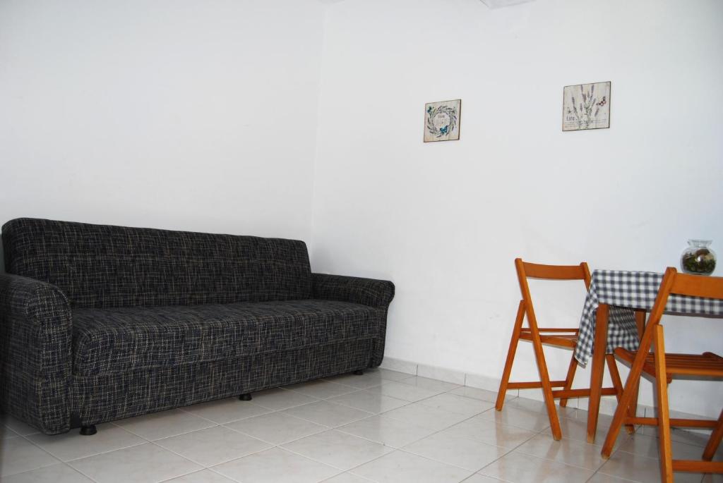 BAY VIEW STUDIO photo 3