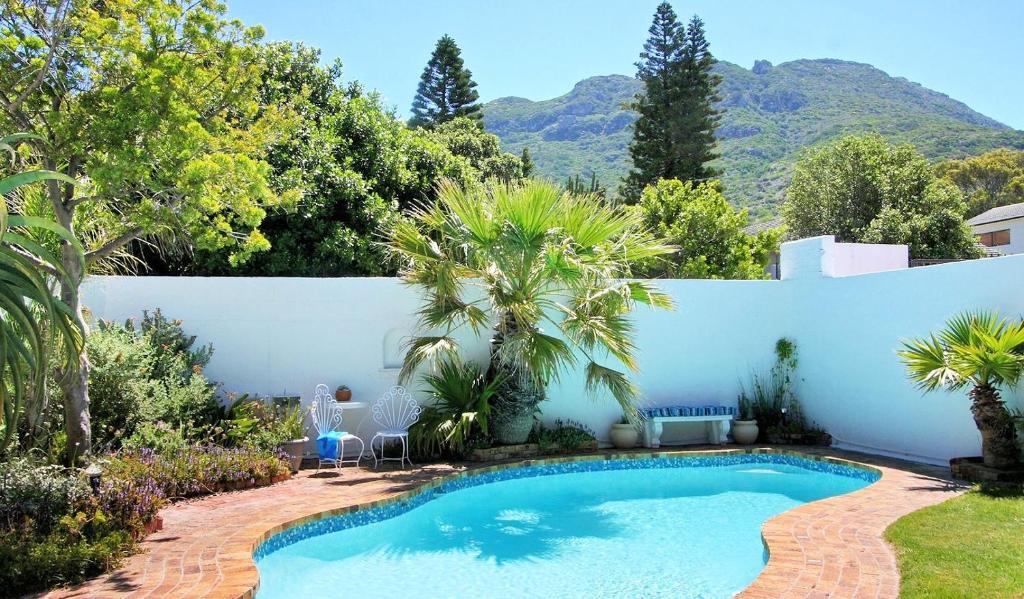 Hout Bay Beach Cottage photo 4