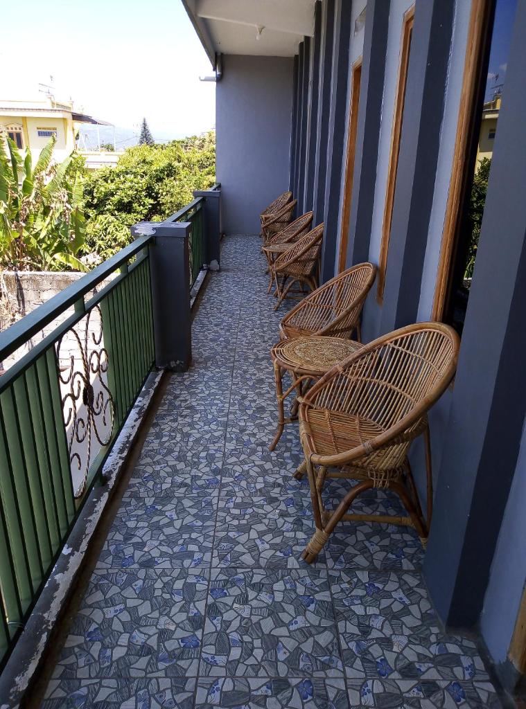 Hazza sharia homestay Room Type - Family Room with Mountain View