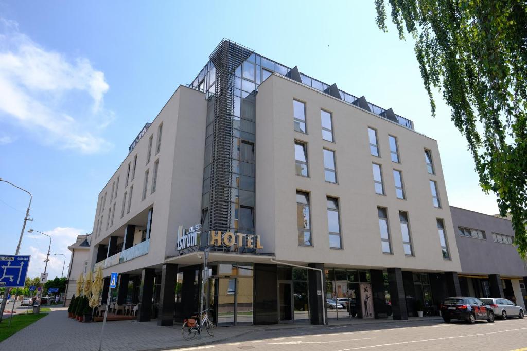 Business Hotel Astrum Laus photo 2