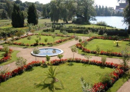 Hotel Am Tiefwarensee photo 3