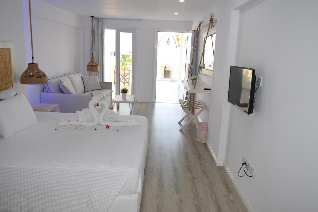 Ocean Dreams Suites photo 3