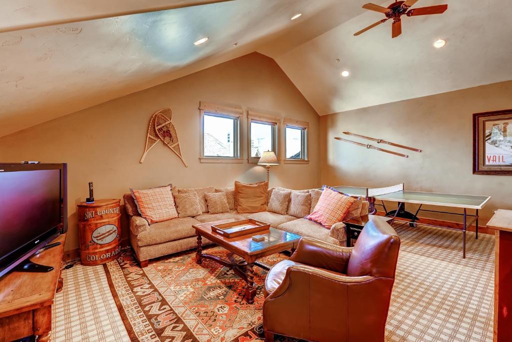 5Br 5Ba Condo, Ski In Out In Arrowhead With Holidays Open! Condo photo 2