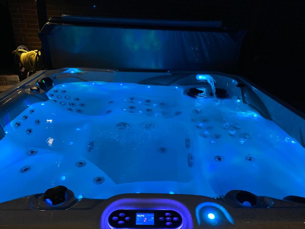 Thailand Lounge Whirlpool Sauna SPA photo 4