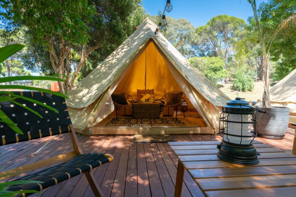 Castlemaine Gardens Luxury Glamping photo 4