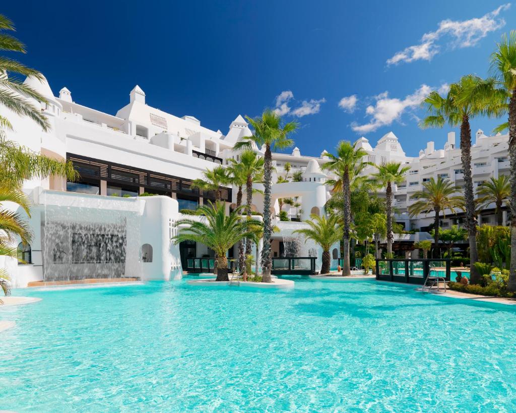 H10 Estepona Palace photo 2