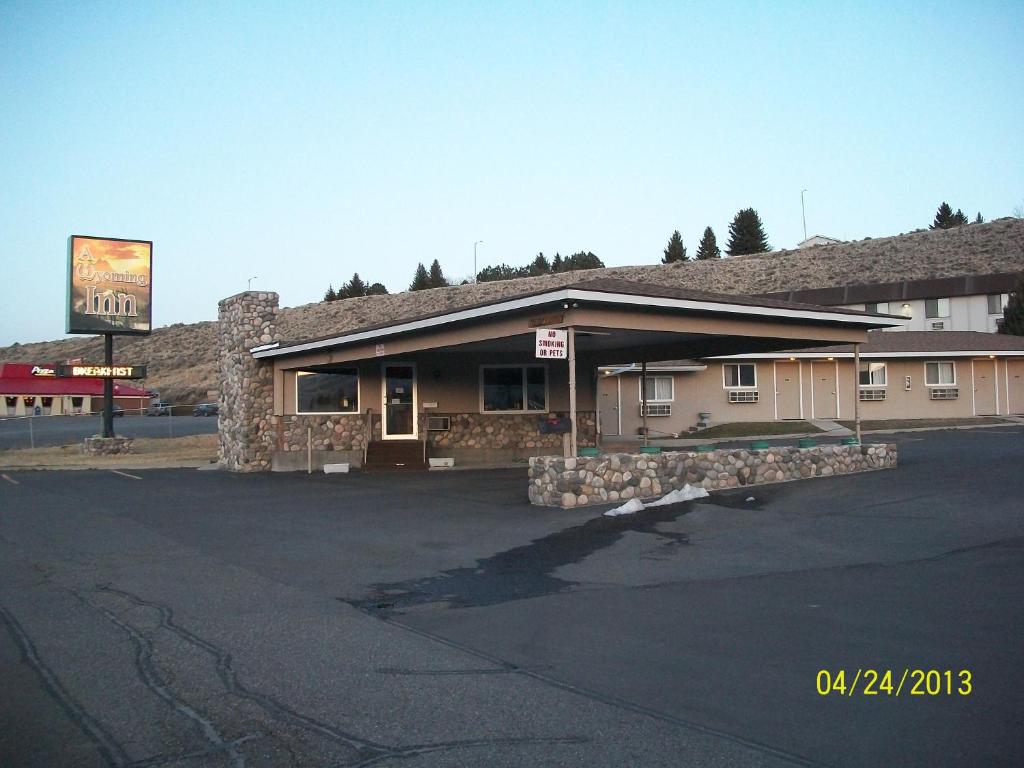 A Wyoming Inn image