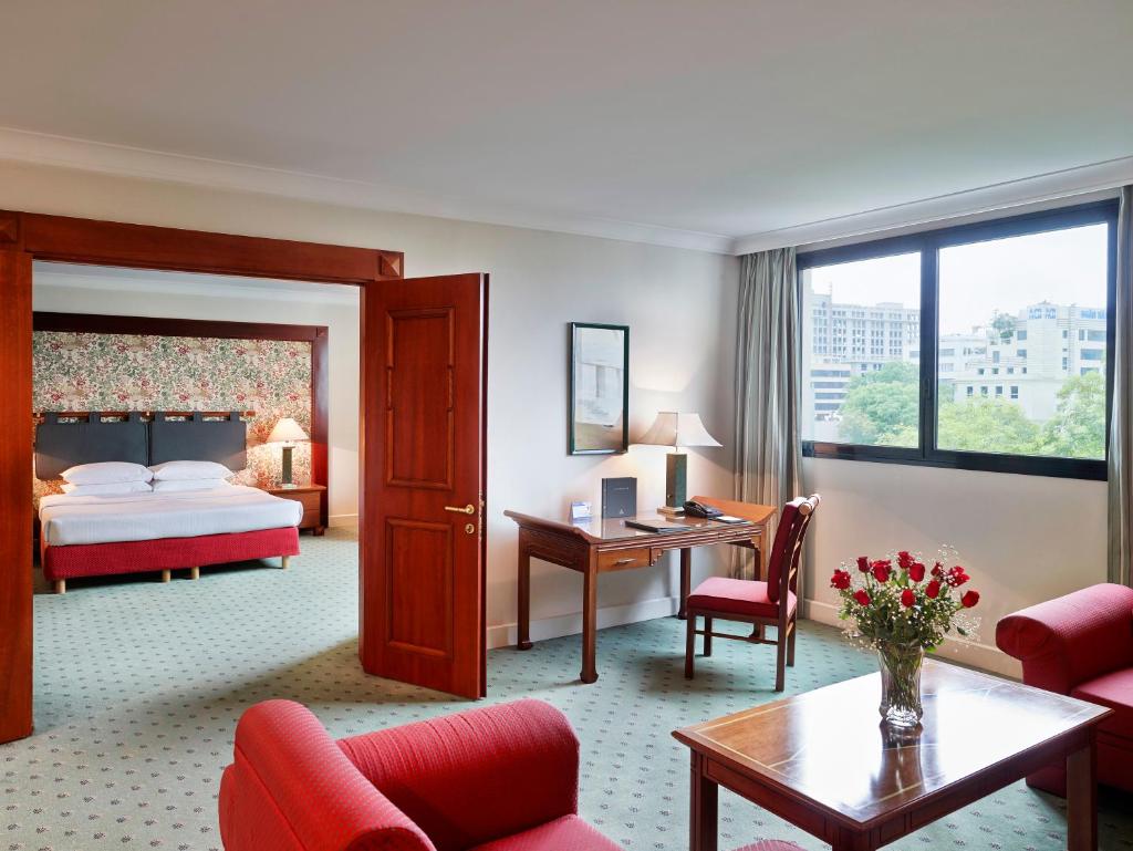 Сьюит (Представительский люкс Hilton), Hilton Hanoi Opera