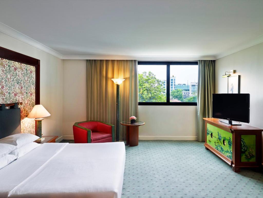Сьюит (Представительский люкс Hilton), Hilton Hanoi Opera