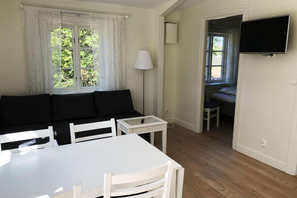 Warfsholm photo 4