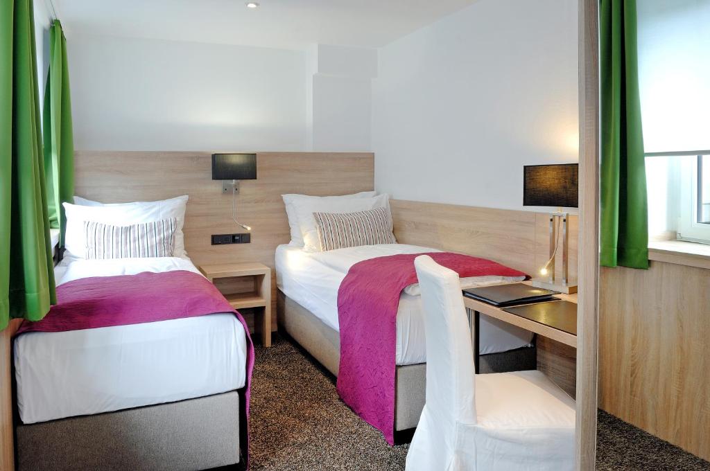 Двухместный (Двухместный номер Делюкс с 1 кроватью и душем), Hotel Allegro