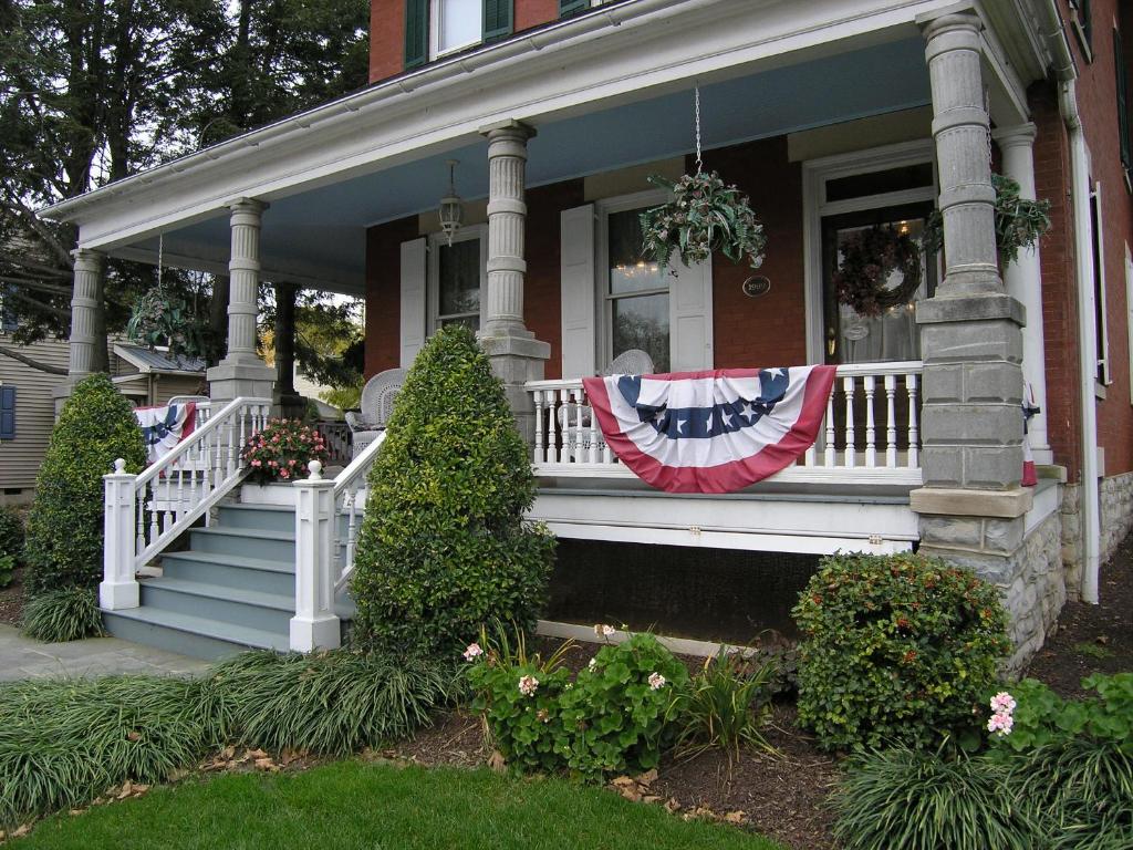 The Inn & Spa at Intercourse Village photo 2