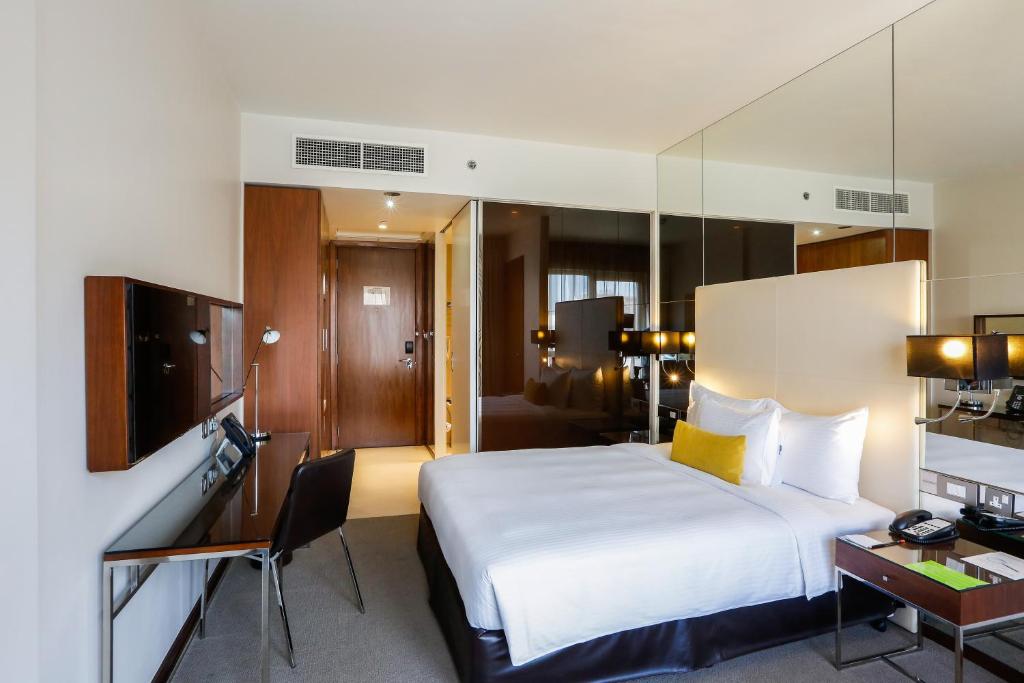 Двухместный (Номер «Центр» с кроватью размера «queen-size»), Centro Capital Doha - By Rotana