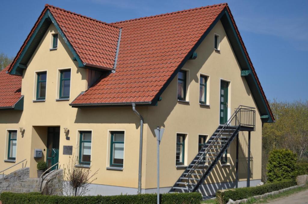 zentrumsnahe Ferienwohnung im Grünen photo 1